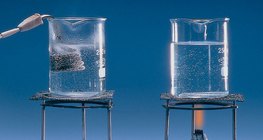 ฮีตเตอร์แบบจุ่มต้มน้ำได้เร็วกว่าเตาแอลกอฮอล์