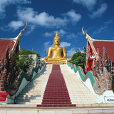 พระพุทธรูปใหญ่บนเกาะสมุย