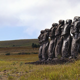 โมอายบนเกาะอีสเตอร์