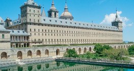 El Escorial เป็นที่พำนักทางประวัติศาสตร์ของกษัตริย์แห่งสเปน