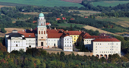 อาคาร Pannonhalma Archabbey