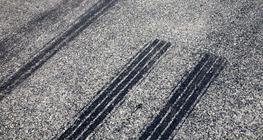 ร่องรอยเบรค