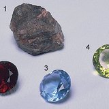 คอรันดัม (1) ทับทิม (2) และไพลิน (3,4)
