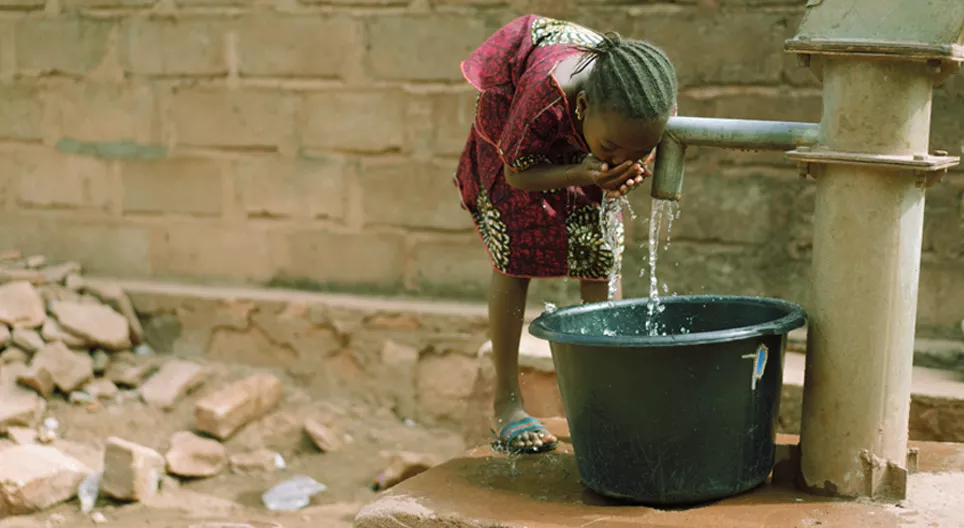 อหิวาตกโรค มัจจุราชที่ซ่อนตัวอยู่ในน้ำ