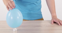 ลูกโป่งน้ำทนไฟ