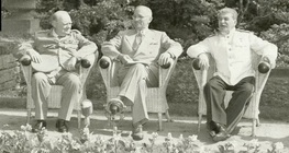 การก่อตัวของระบบสองขั้วอำนาจ