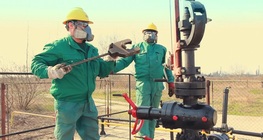 การสกัดน้ำมันดิบ