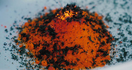 สารออกซิไดซ์และตัวรีดิวซ์ภายในสารประกอบเดียว